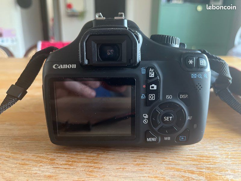 Appareil photo Reflex Canon 1100D (image 2)