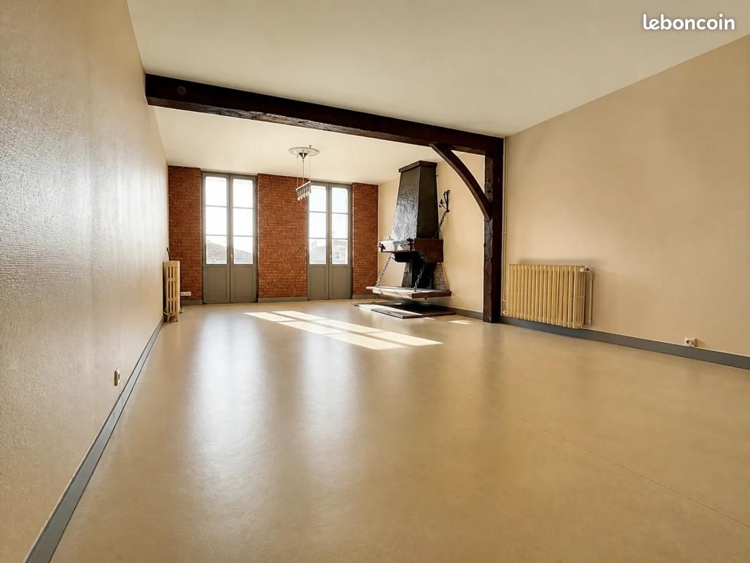 Maison 3 pièces 140 m² · à Sauveterre-de-Guyenne · 140 m² · 165 000 €