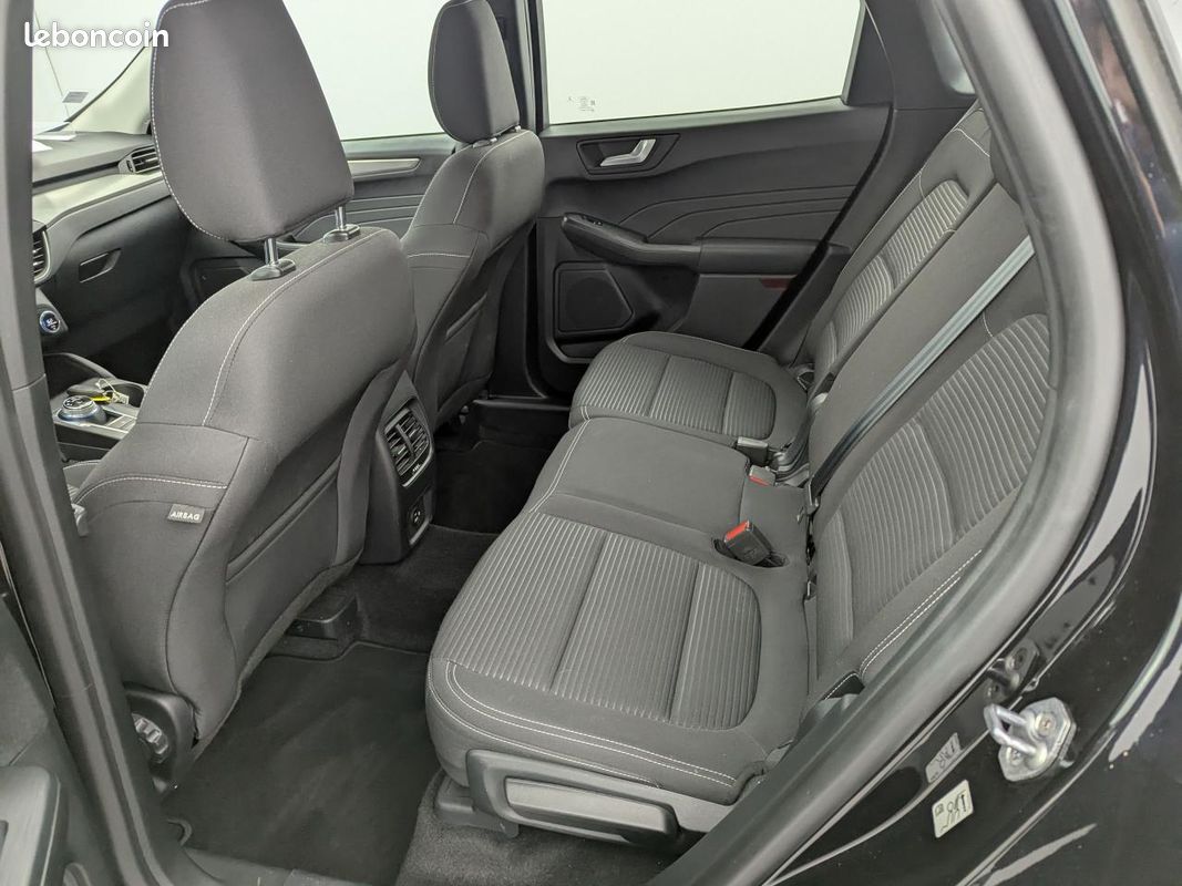 FORD KUGA 1.5 EcoBlue - 120 - BVA 4x2 Titanium (image 19)