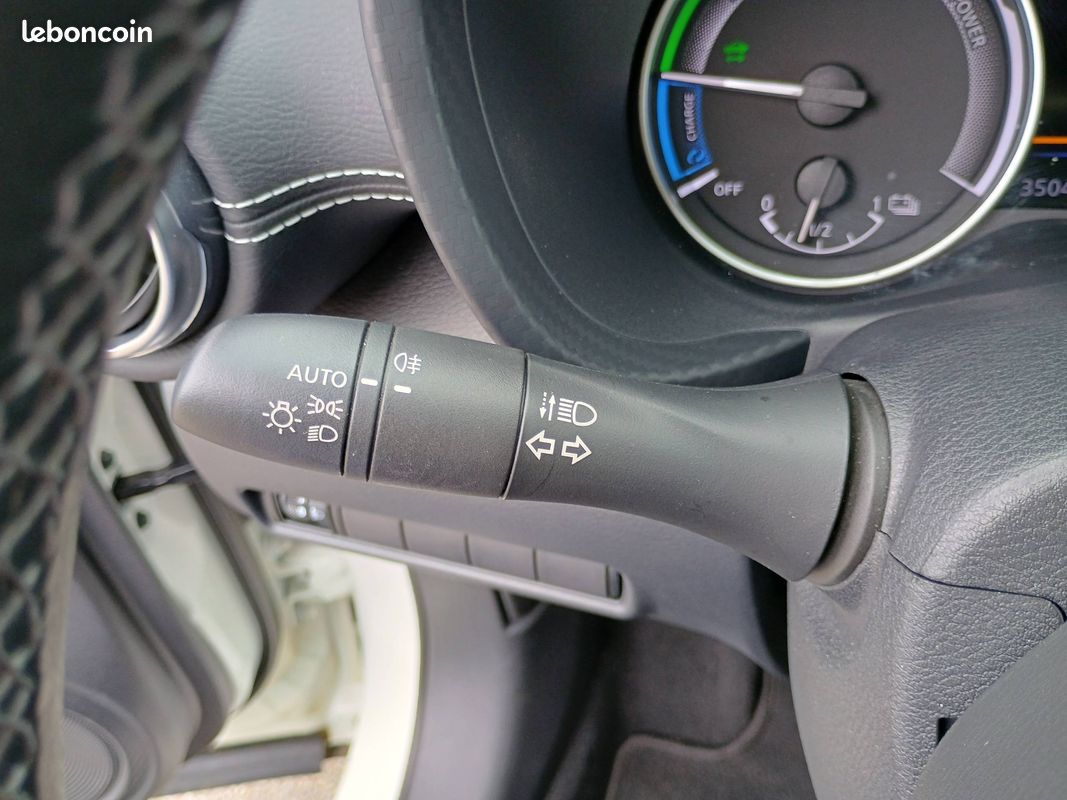 NISSAN Juke HYBRID 143 N-Connecta (image 28)