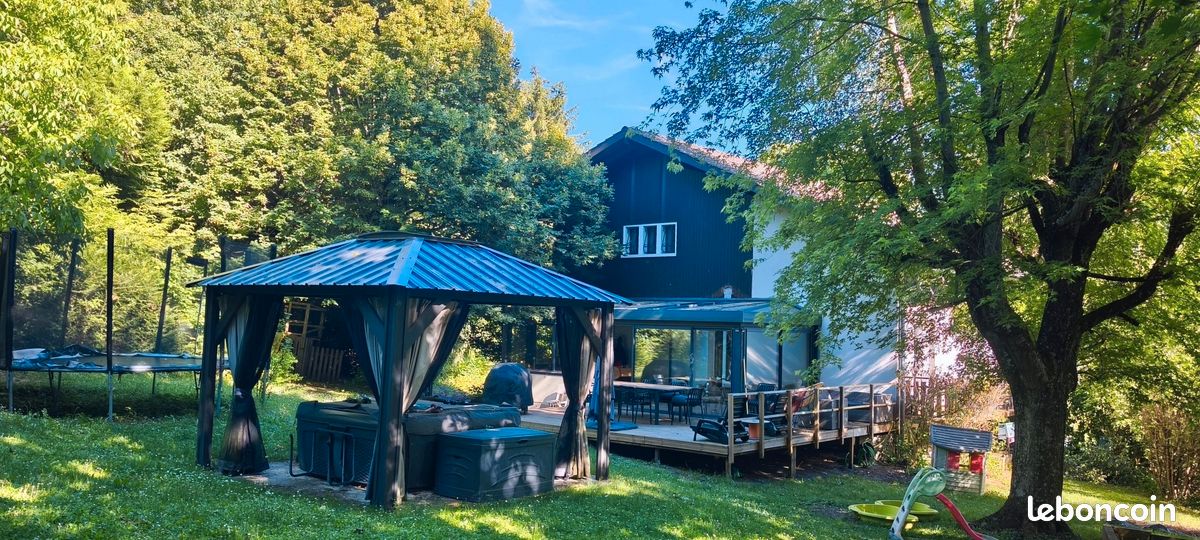 Maison 7 pièces 145 m² · à Viuz-en-Sallaz · 145 m² · 560 000 €