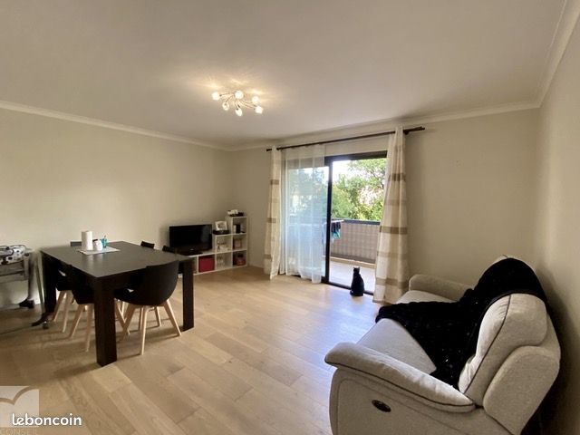 Appartement 3 pièces 70 m² · à Bastia · 70 m² · 810 €/mois