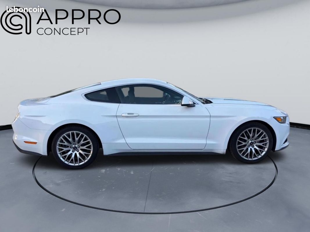 FORD MUSTANG Fastback 2.3 - 317 FASTBACK 2015 COUPE (image 4)