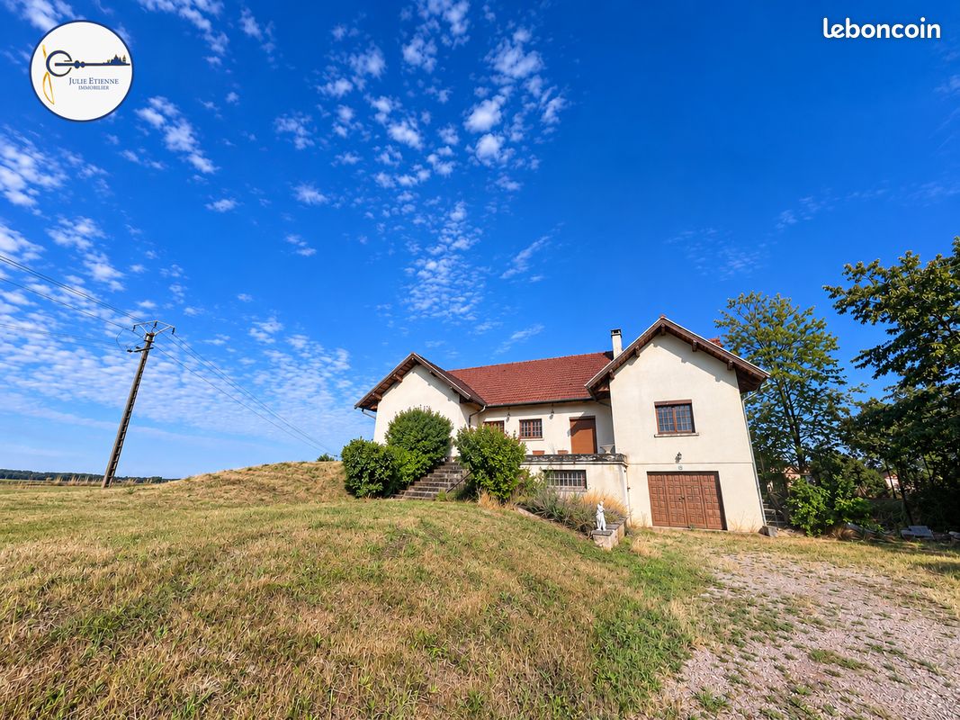 Maison 6 pièces 116 m² · à Dounoux · 116 m² · 205 200 €