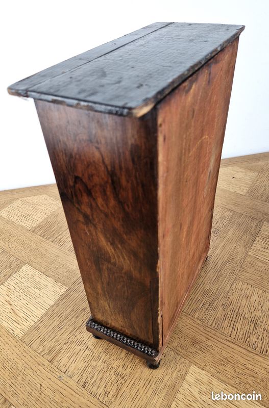 TABLE DE CHEVET pour maison de poupée, échelle 1:12, modèle en bois