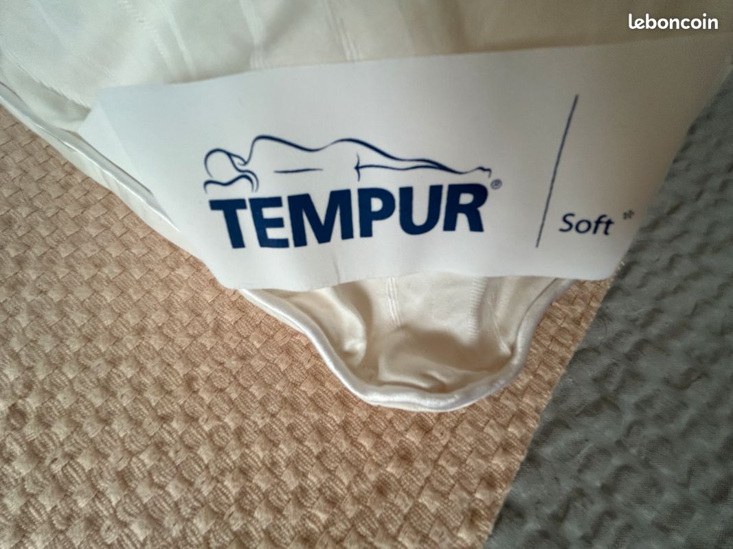Oreiller Tempur à mémoire de forme Atelier du Confort 70 X 50 (image 2)