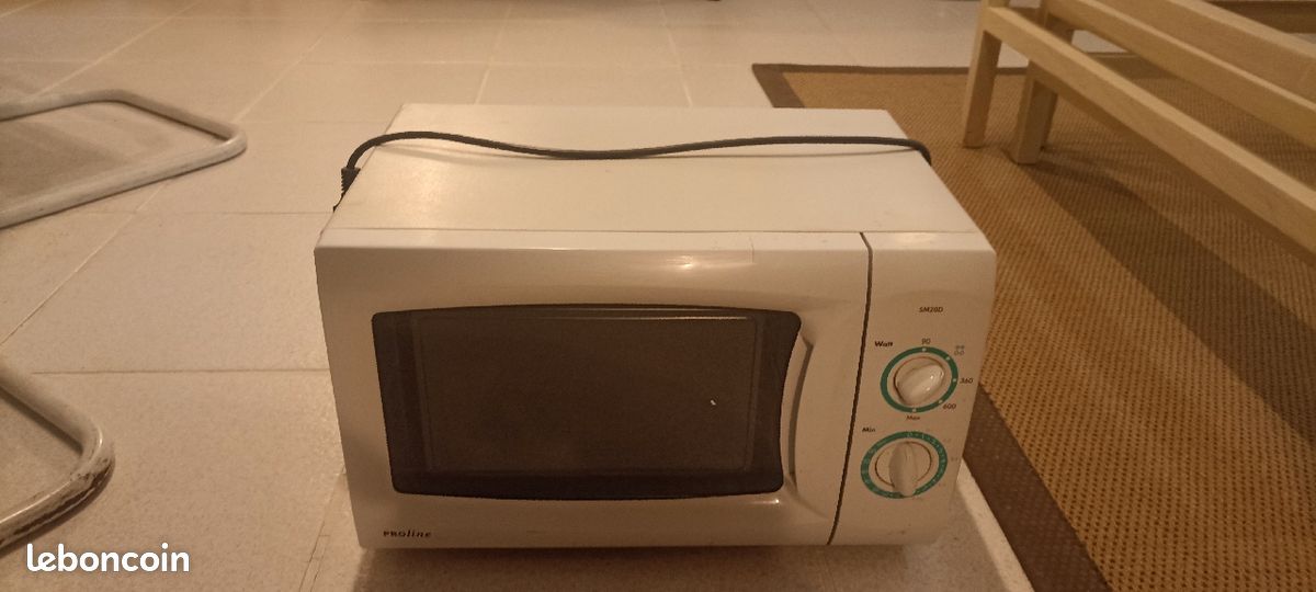 Vente d'un micro-onde (image 2)