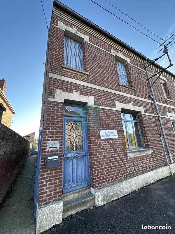 Maison 4 pièces 111 m² · à Chaulnes · 111 m² · 82 500 €