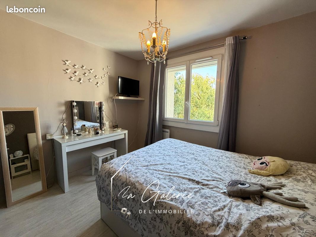 Appartement 3 pièces 57 m² · à Grenoble · 57 m² · 143 000 €