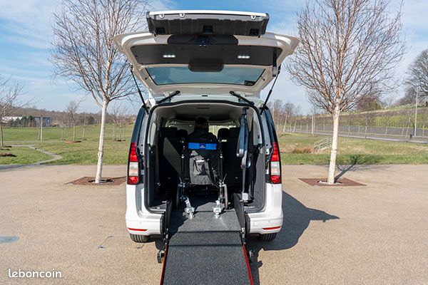 Volkswagen Caddy Vista™ (image 8)