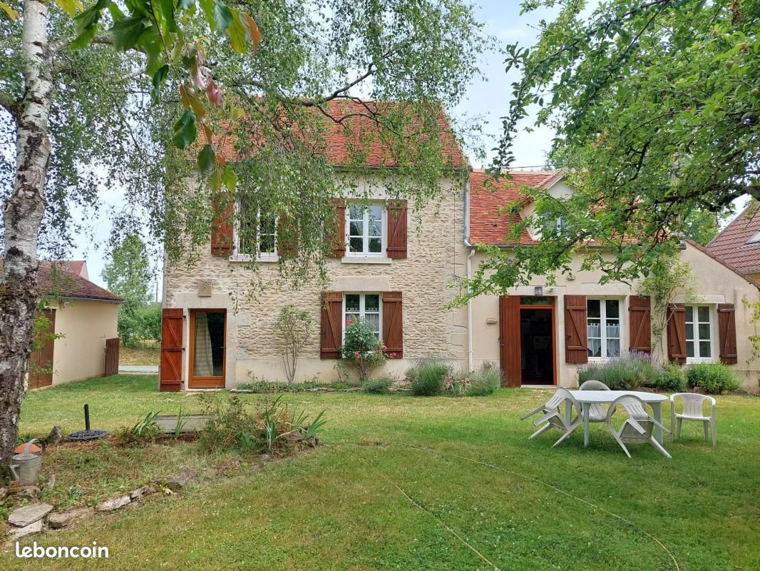 Maison 6 pièces 106 m² · à Corvol-l'Orgueilleux · 106 m² · 165 000 €