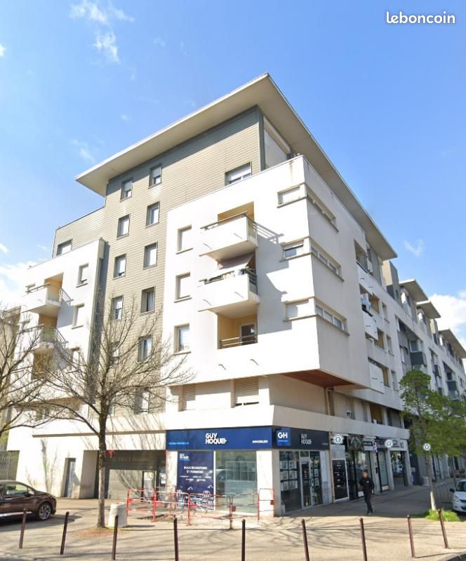 Appartement 3 pièces 75 m² · à Échirolles · 75 m² · 1 041 €/mois
