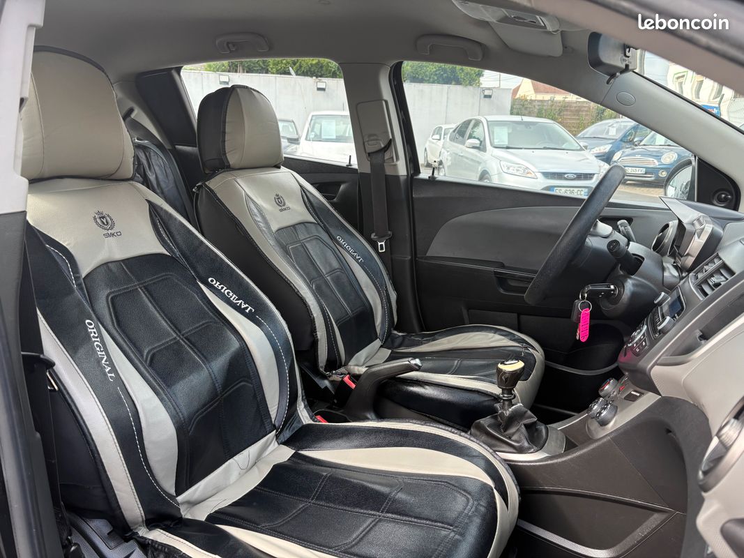 CHEVROLET AVEO 1.3 VCDI 75cv 3990 euros (image 4)