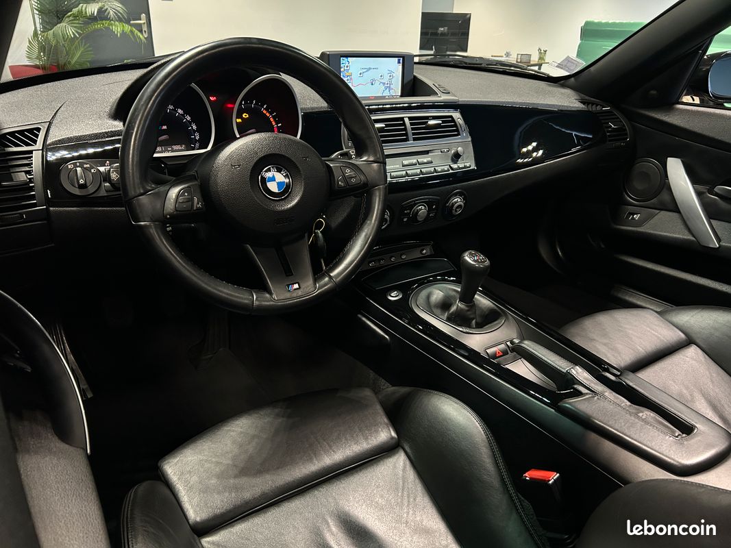 BMW Z4 M Roadster E85 3,2L 343ch BVM6 + 4 PNEUS NEUFS + NOIR SAPHIR + SELLERIE CUIR ÉLECTRIQUE ET CHAUFFANT + REGULATEUR DE VITESSE (image 7)