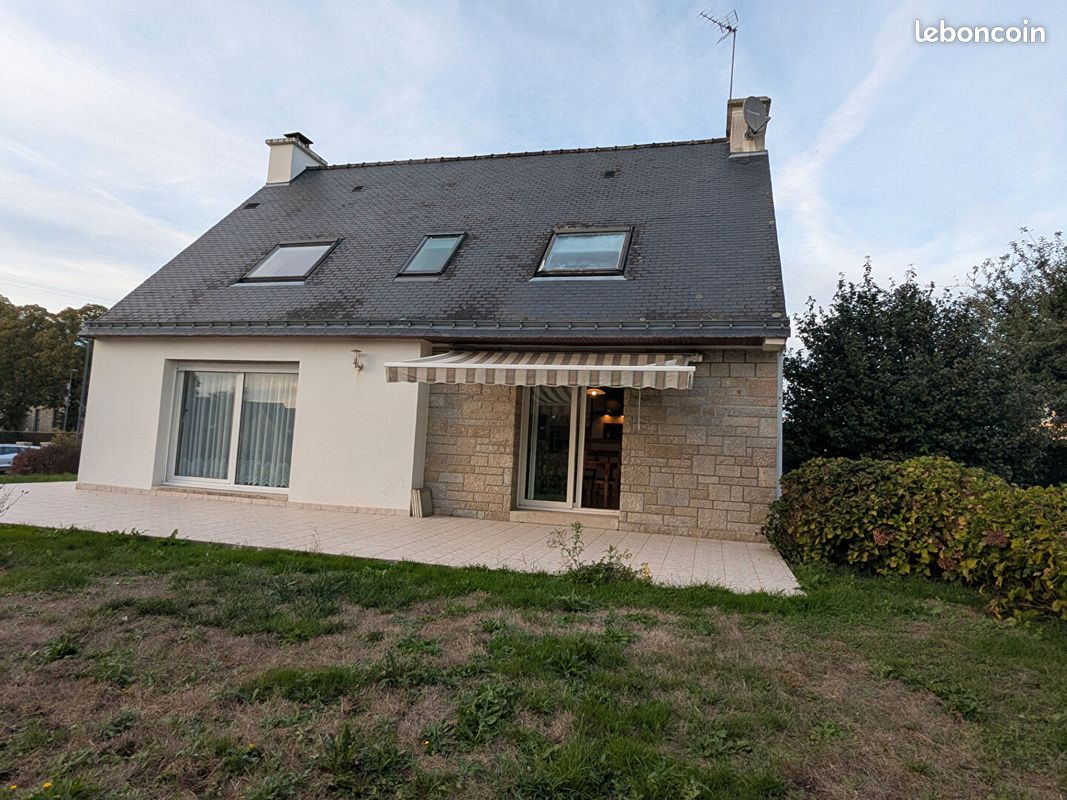 Maison 7 pièces 125 m² · à Guéhenno · 125 m² · 292 600 €