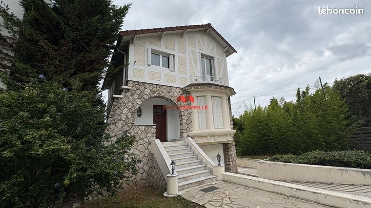 Maison a louer rueil-malmaison - 5 pièce(s) - 94 m2 - Surfyn