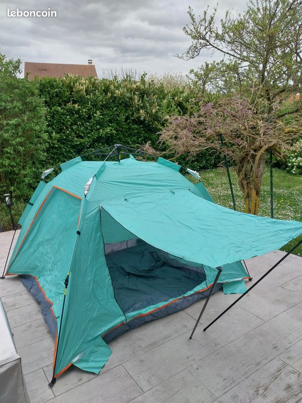 10X10 Tente Canopy Pop-up Imperméable en Polyester pour Événements en Plein Air 10X10 Tente Canopy Pop-up Imperméable en Polyester pour Événements en Plein Air