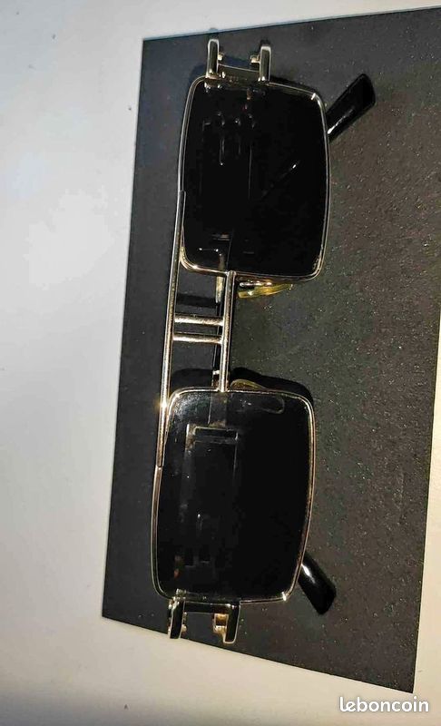 Paire de lunettes de soleil neuf négo mixte (image 1)