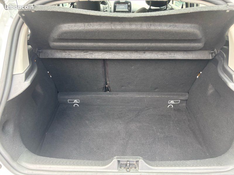 Renault Clio 4 (image 18)