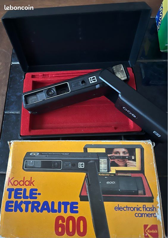VTG Kodak Tele-Ektralite 600 Film Camera Original Box