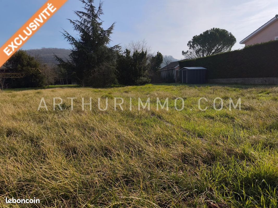 Terrain 760 m² · à Saint-Maurice-l'Exil · 760 m² · 118 000 €