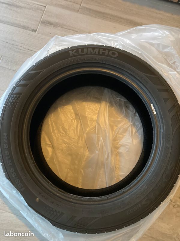 2 Pneus D'occasion Kormoran 195/55 R16 91V XL été - Sculpture 4.5 Mm, DOT 0721, état Excellent