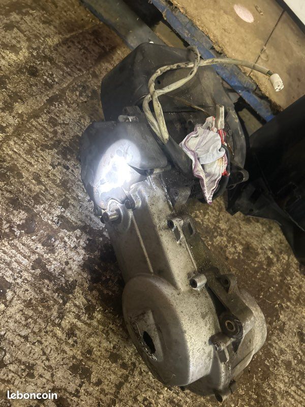 Piaggio sfera 80cc moteur (image 2)