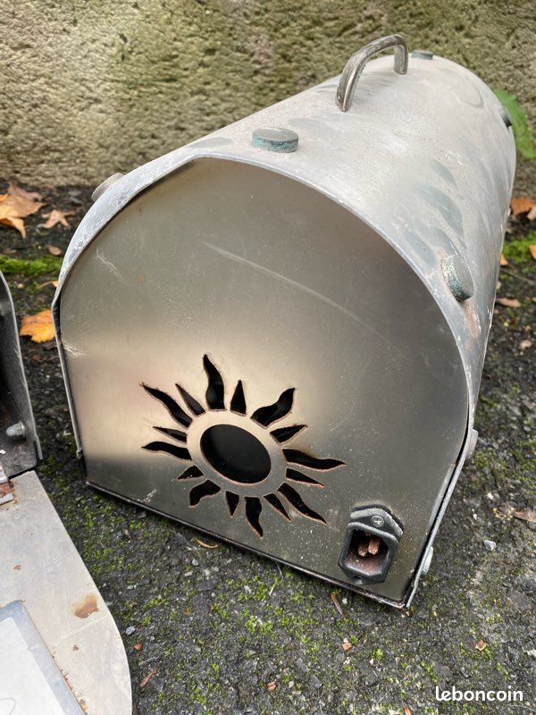 Compresseur SUN INSTITUTE Pour Bronzage - Avec Accessoires, Occasion Mais Fonctionnel