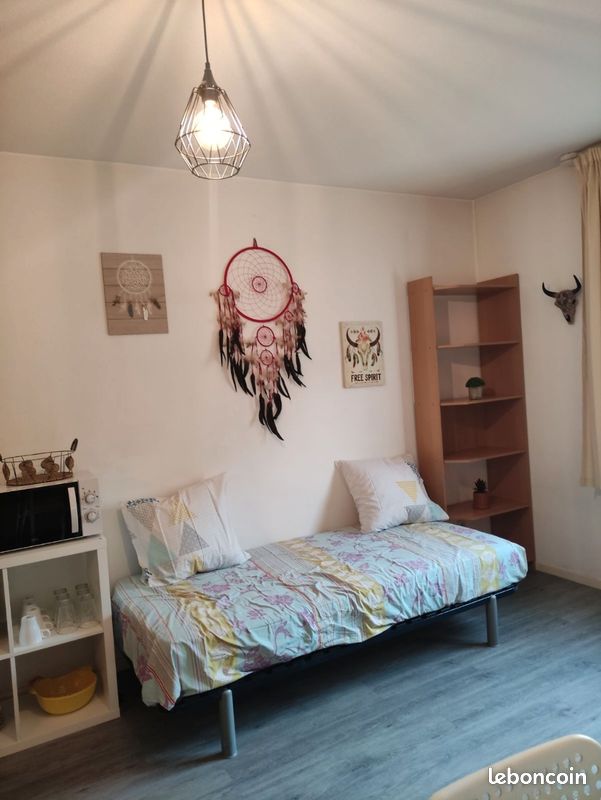 Appartement 1 pièce 21 m² · à Nîmes · 21 m² · 490 €