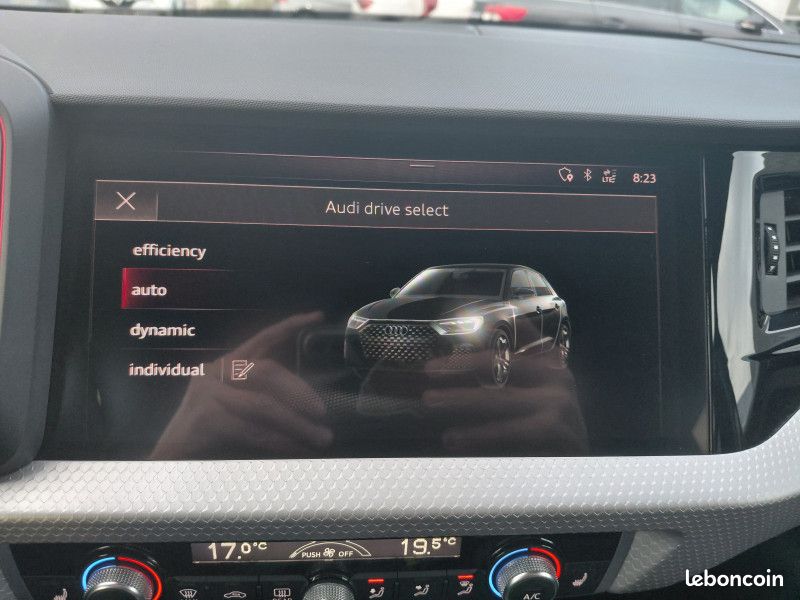 Audi A1 SPORTBACK 35 TFSI 150CH BUSINESS LINE S TRONIC 7 (image 17)