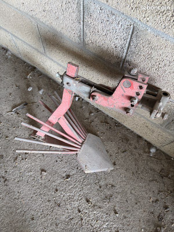 Element pour tracteur ISEKI (image 2)