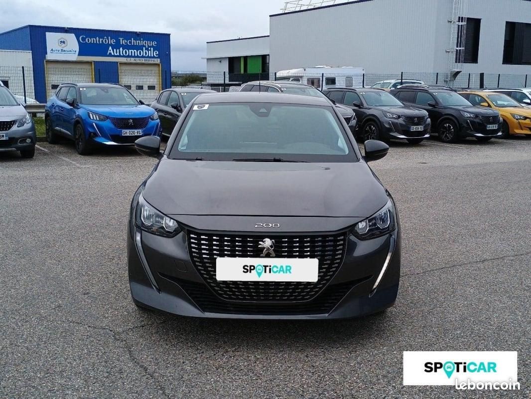 Peugeot 208 PureTech 100 S&S BVM6 Allure (image 19)