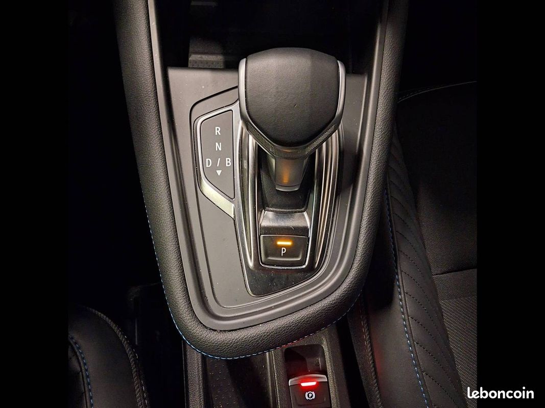 RENAULT Captur E-Tech full hybrid 145 ch esprit Alpine (image 22)