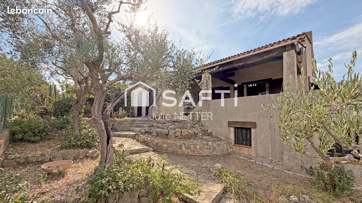 Maison 4 pièces 100 m² · à Roquebrune-sur-Argens · 100 m² · 364 000 €