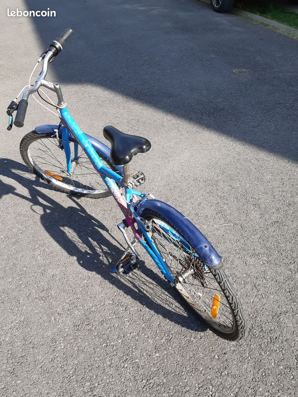 Vélo "fille " VTT DECATHLON *Bon état *24 pouces *5 vitesses (image 8)
