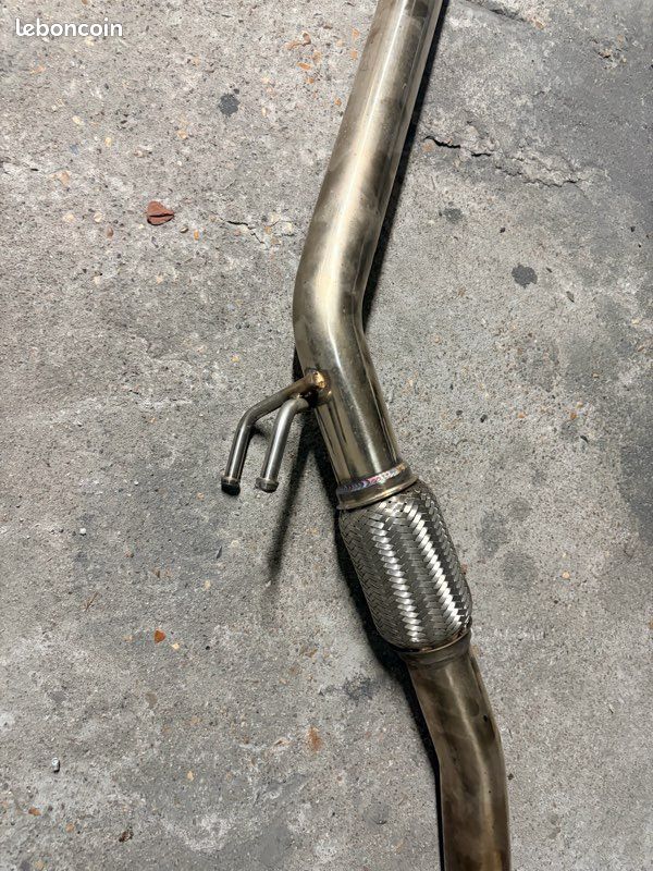 Decata downpipe (image 2)