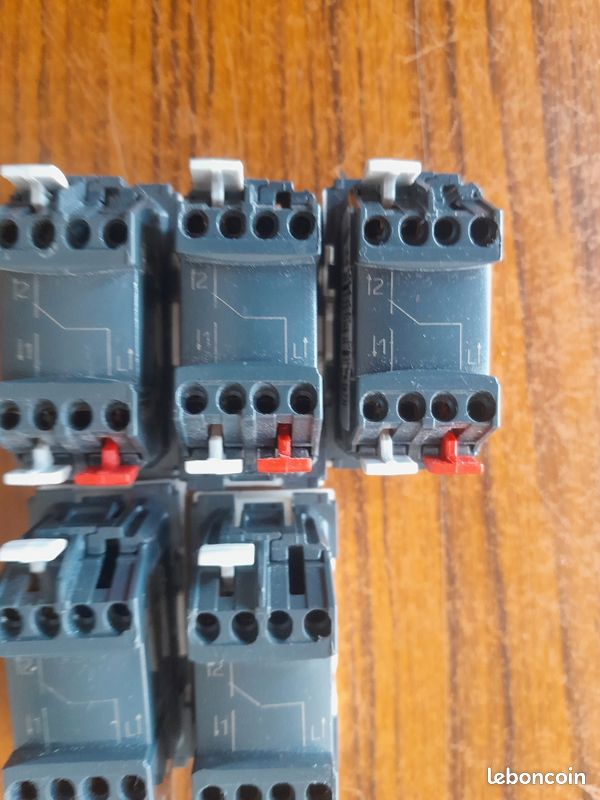 Interrupteur ou va-et-vient 10AX 250V~ Mosaic 1 module