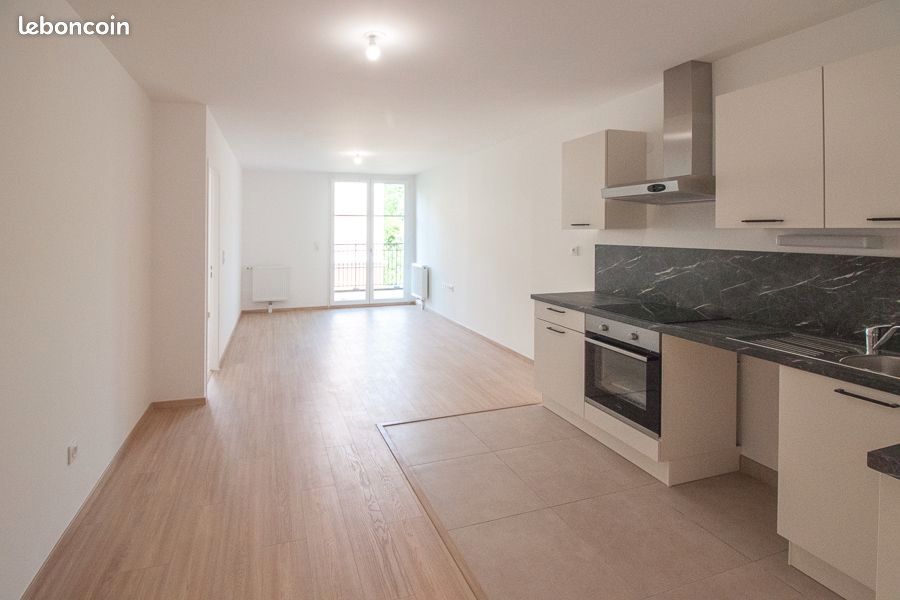 Appartement 1 pièce 48 m² · à Osny · 48 m² · 892 €/mois