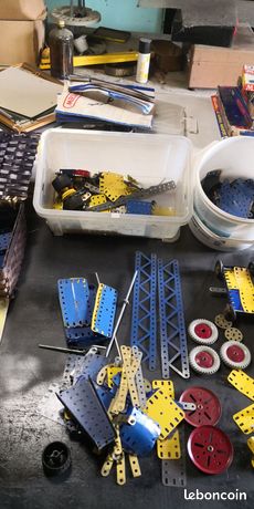 Lot de meccano et divers dans l'état , Vente aux enchères : Jouets