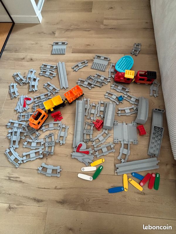 Lot De 67 Blocs De Construction Pour Rails De Train – Compatibles Avec Les Marques Leaders – Rails Droits, Courbes, Aiguillages Et Ponts – Dès 6 Ans