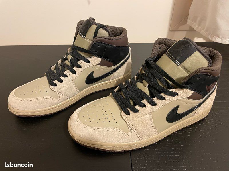 Baskets Air Jordan 1 Mid (image 1)