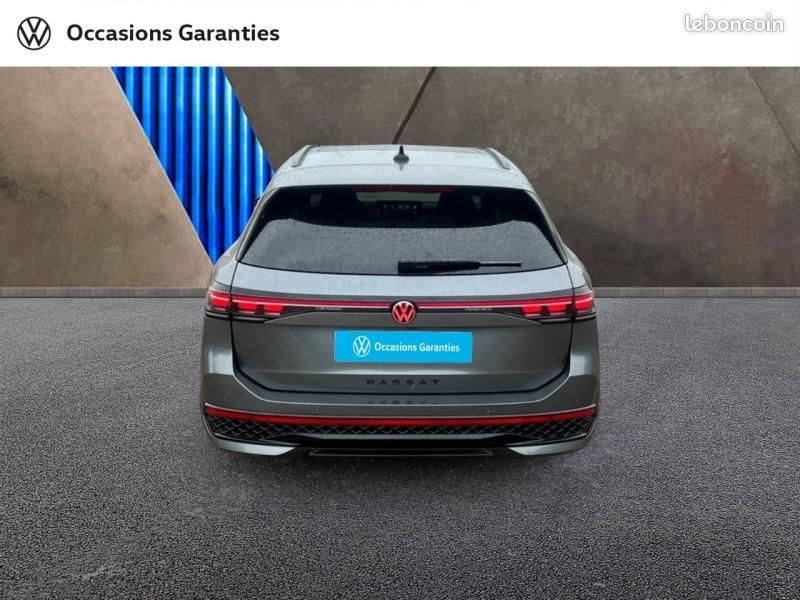Volkswagen Passat SW 2.0 TDI EVO 150ch R-Line DSG7 (image 15)