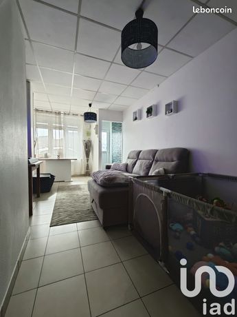 https://img.leboncoin.fr/api/v1/lbcpb1/images/1f/11/37/1f1137257f1ea62ae0cb63320d72e2dffea54f92.jpg?rule=ad-image