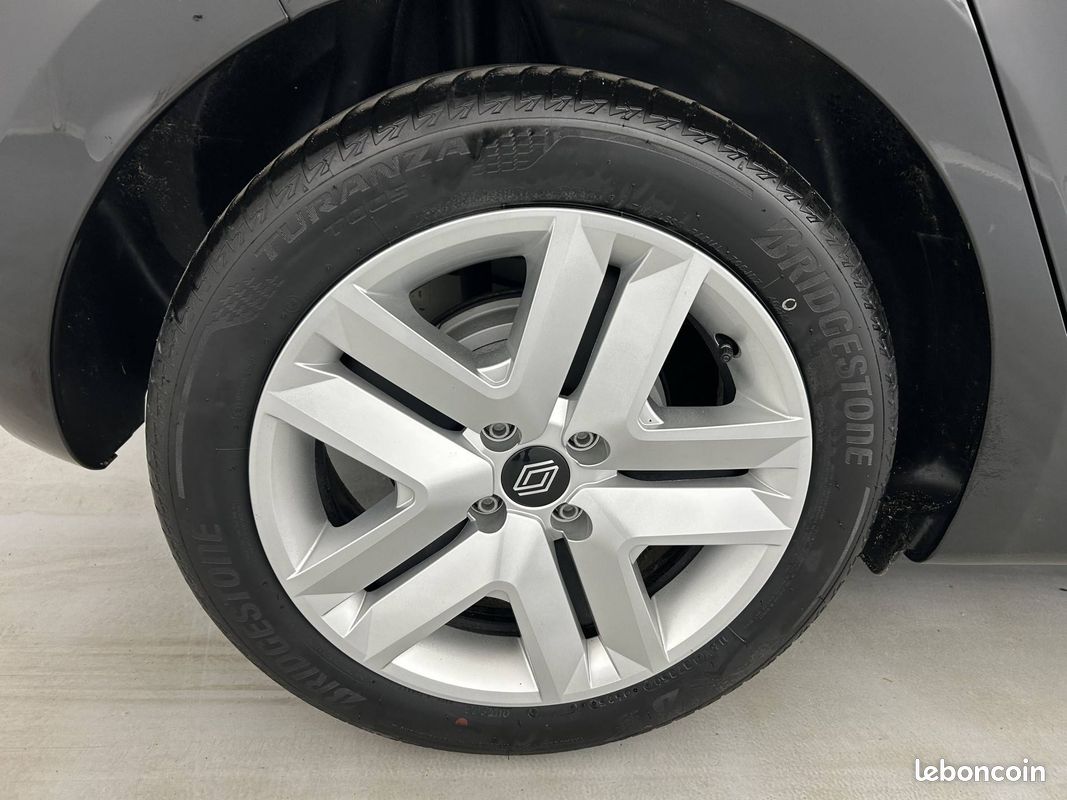 RENAULT Clio E-Tech full hybrid 145 ch GSR2 Evolution (image 22)