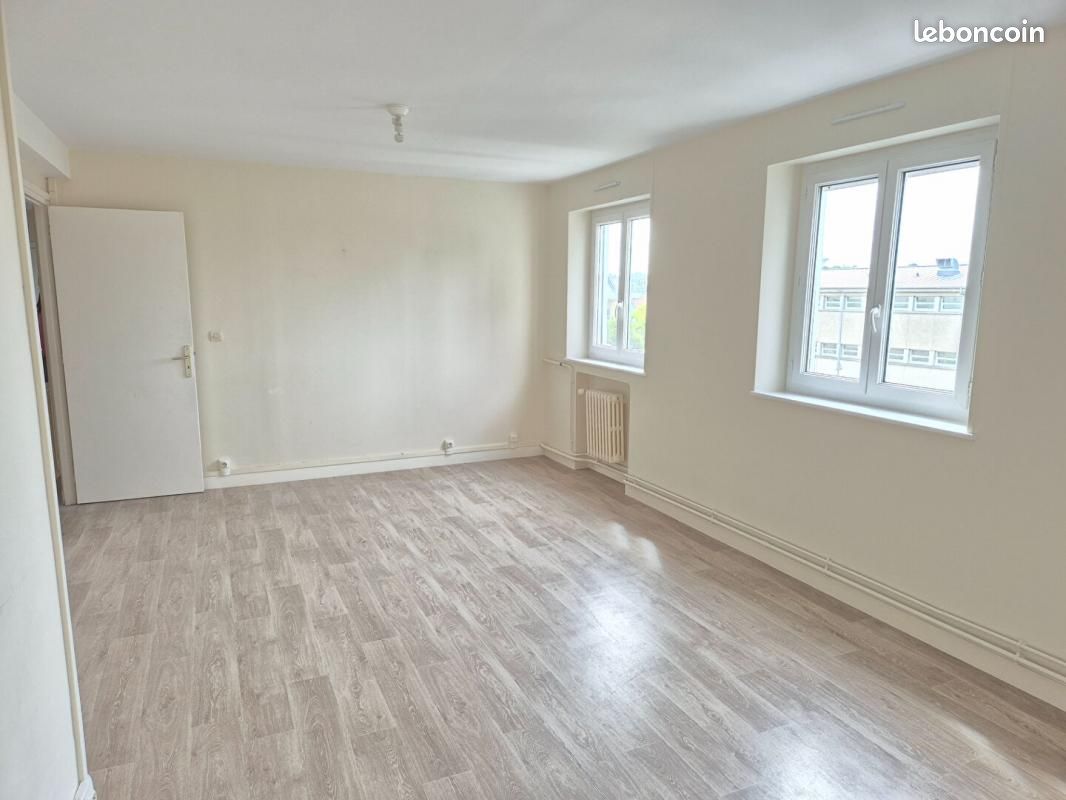 Appartement a louer saint-lo - 4 pièce(s) - 88 m2 - Surfyn