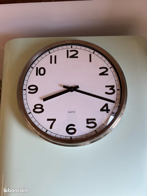 Fameuse horloge IKEA (image 1)