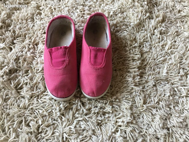 Chaussons fille T26 (image 1)