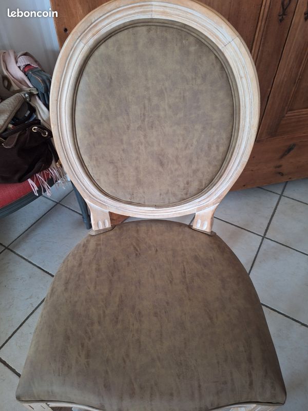 Chaises baroques beige (image 4)