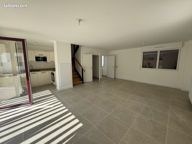 Maison 4 pièces 83 m² · à Mérignac · 83 m² · 370 000 €