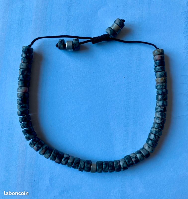 Bracelet pierres grises (image 2)